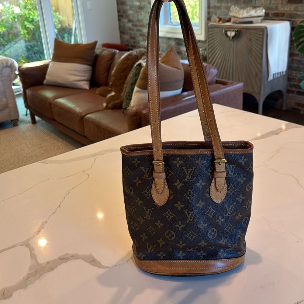 LV Monogram Petit Bucket Petit Vintage